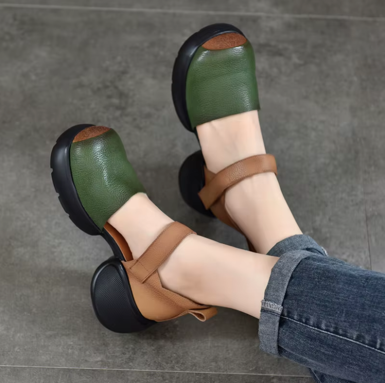 USS Shoes Anais Women's Chunky Heel Gladiator Style Leather Sandals