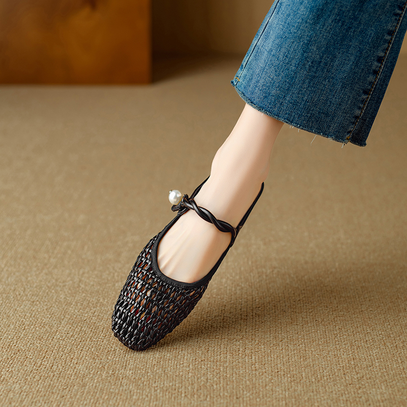 USS Shoes Angela Women's Low Heel Square Toe Hollow Mules - Luxuryurbanwear