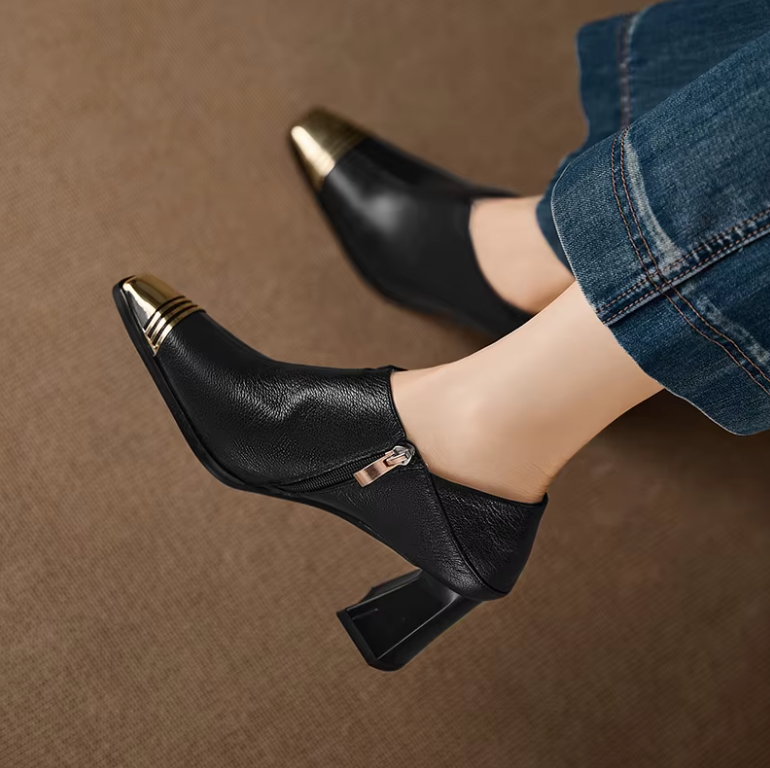 USS Shoes Aracelis Women's Elegant Metal Toe Leather Pumps