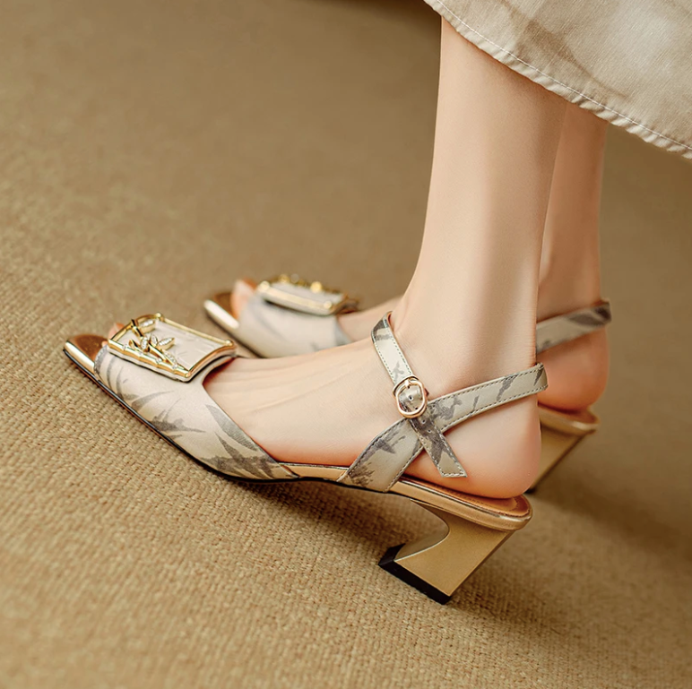 USS Shoes Aurora Women's Versatile Square Buckle Sandals