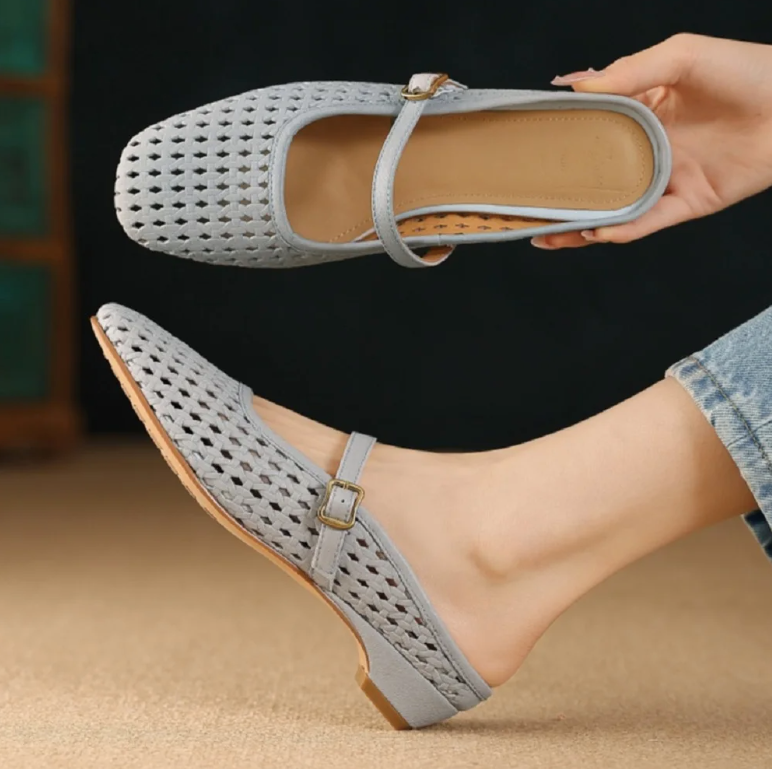 USS Shoes Bertha Women's Handmade Hollow Out Leather Sandals