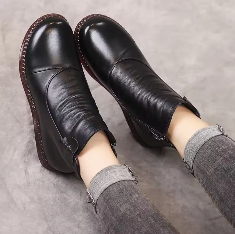 USS Shoes Carmen Women's Booties