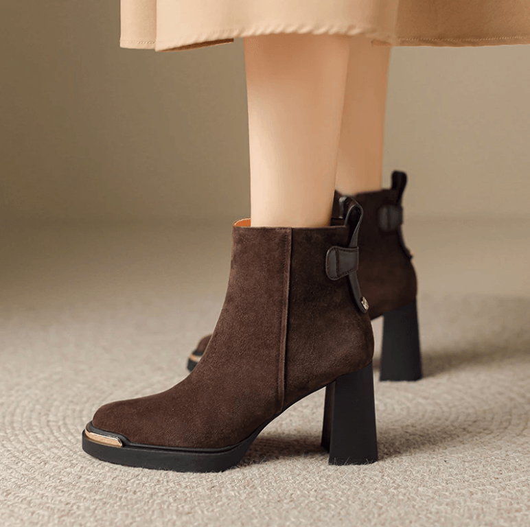 USS Shoes Chiara Women's Suede Leather Zip Ankle Boots