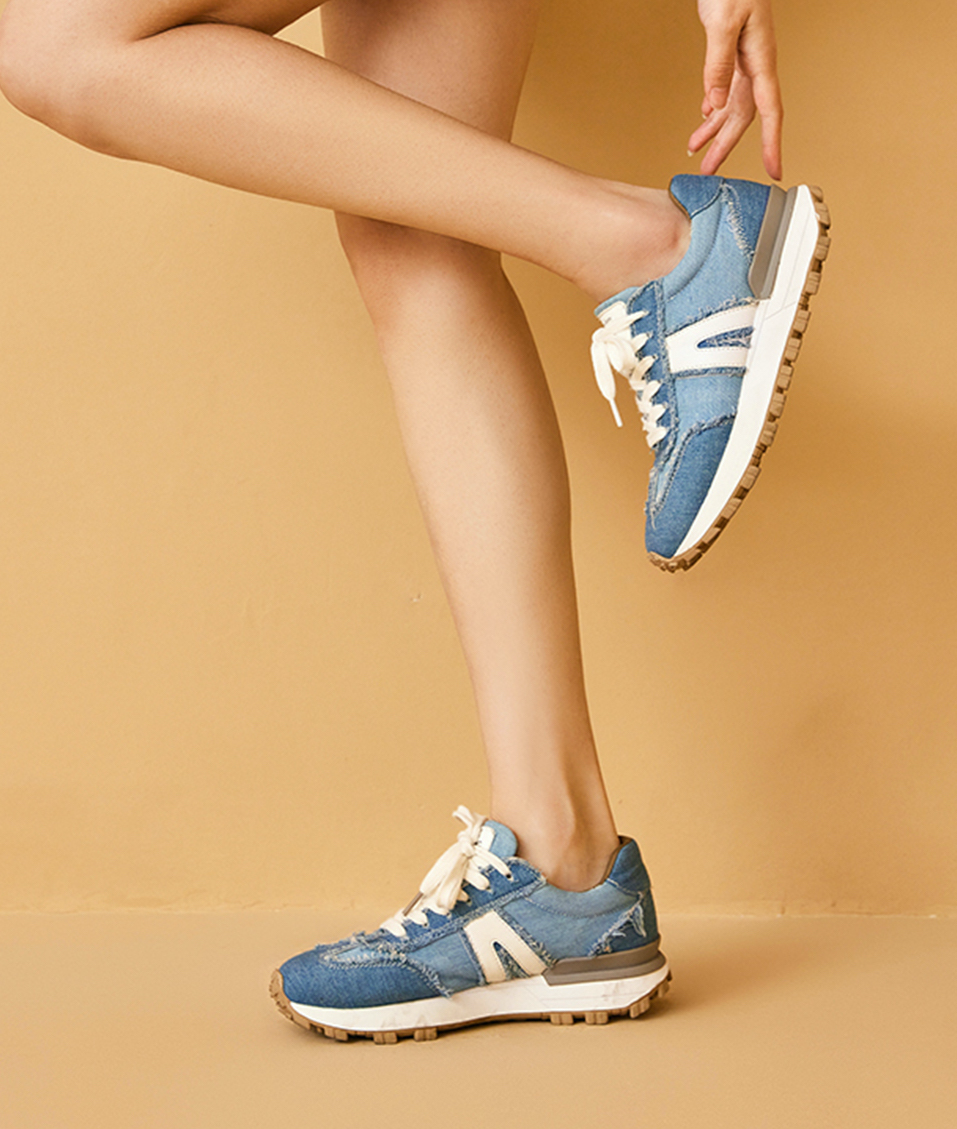 LUW Shoes Clara Women's Lace Up Leather Sneaker