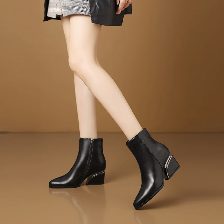 USS Shoes Clariza Women's Short Elegant Leather Boots - Luxuryurbanwear