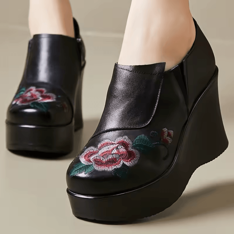 USS Shoes Elia Women's Leather Embroidered Flower Wedges Platforms