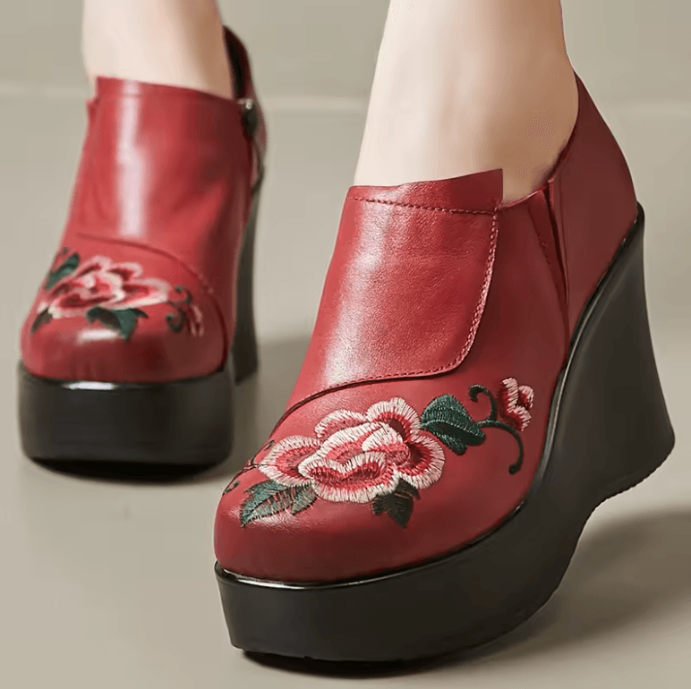 USS Shoes Elia Women's Leather Embroidered Flower Wedges Platforms