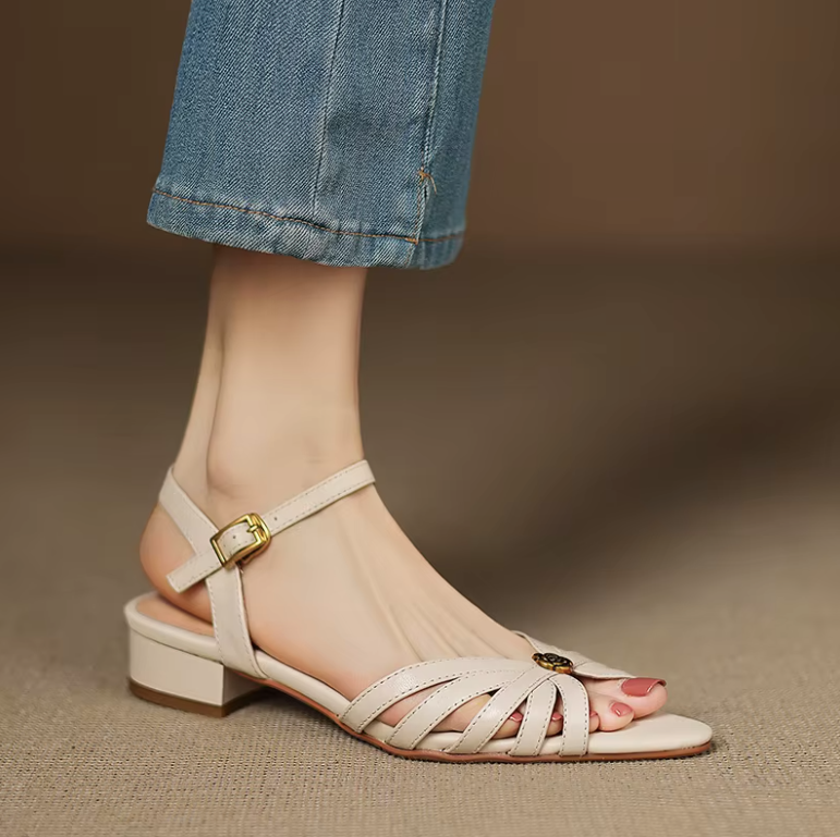 USS Shoes Elsa Women's Leather Open Toed Sandals