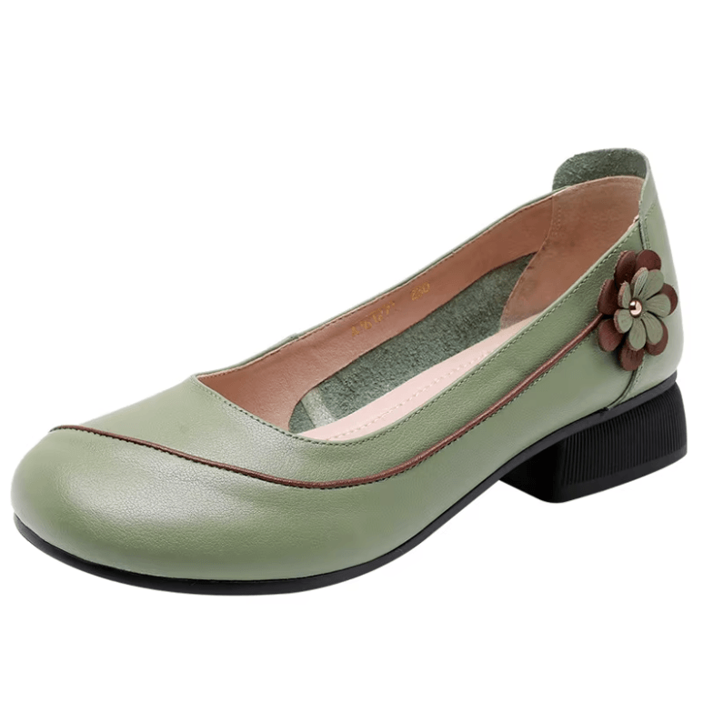 USS Shoes Laura Women's Classic Soft Leather Flats