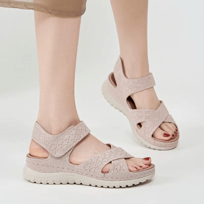 USS Shoes Liona Women's Comfortable Open-Toe Outdoor Sandals