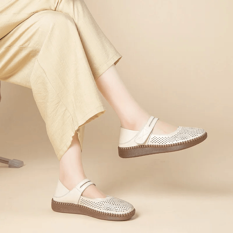 USS Shoes Luigi Women's Hollow Leather Breathable Soft Sandals