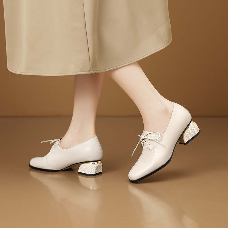 USS Shoes Luigi Women's Leather Cross-Tied Pumps - Luxuryurbanwear