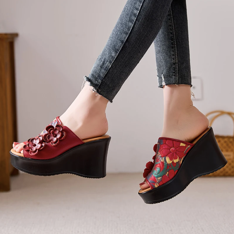 USS Shoes Martina Women's Floral Handmade Platform Wedges