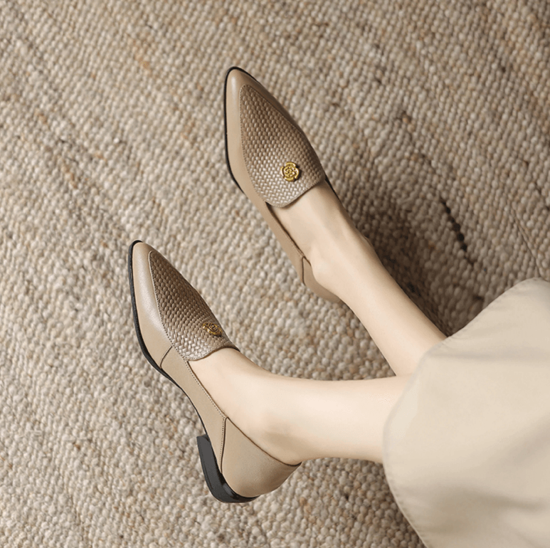 USS Shoes Nathalia Women's Pointed Toe Leather Pumps