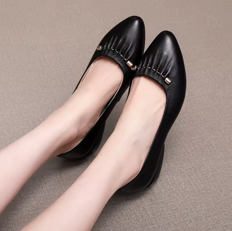 USS Shoes Nely Women's Pointed Toe Slip On Pumps