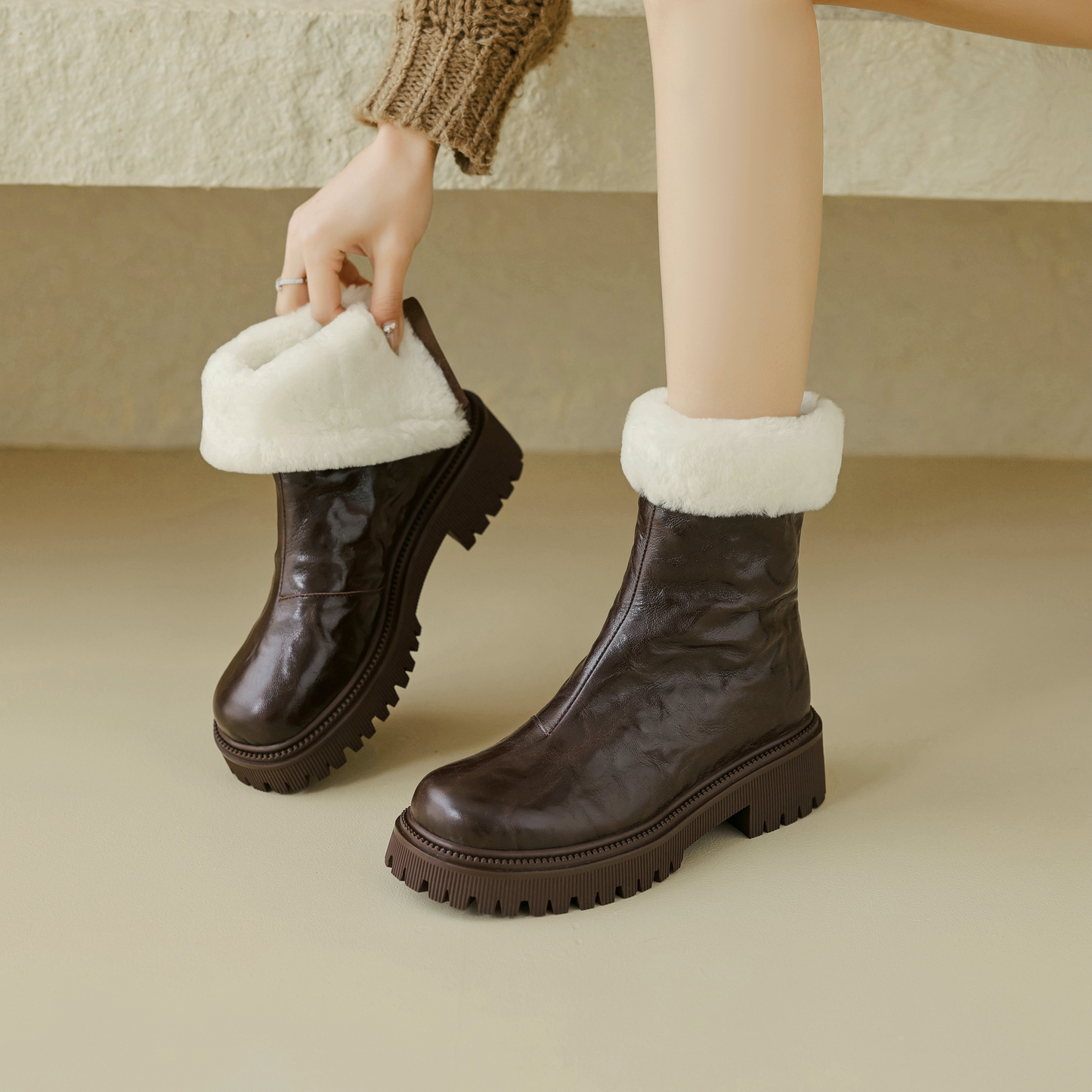 LUW Shoes Reina Women's Platform Winter Ankle Boots