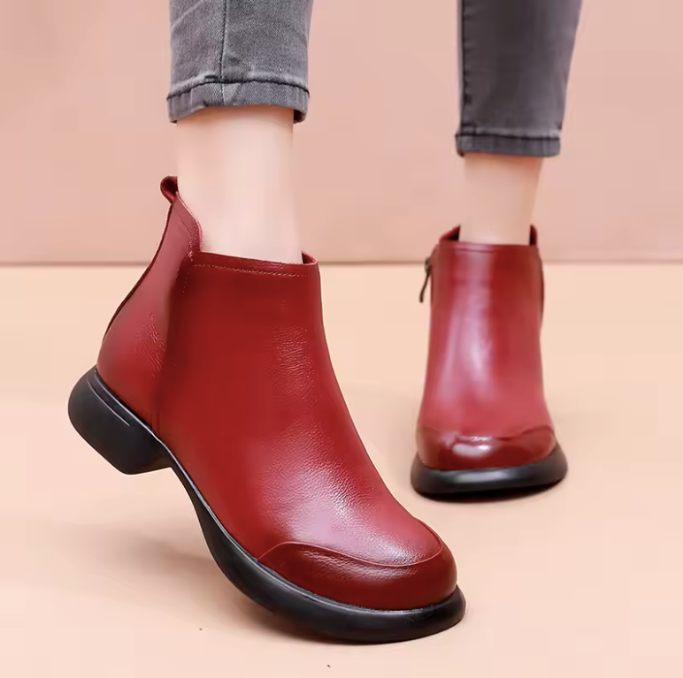 LUW Shoes Reina Women's Soft Ankle Boots