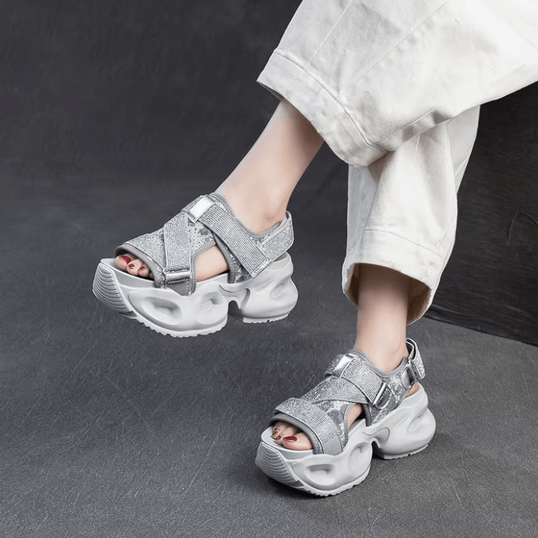 USS Shoes Samanta Women's Peep Toe Platform Sandals