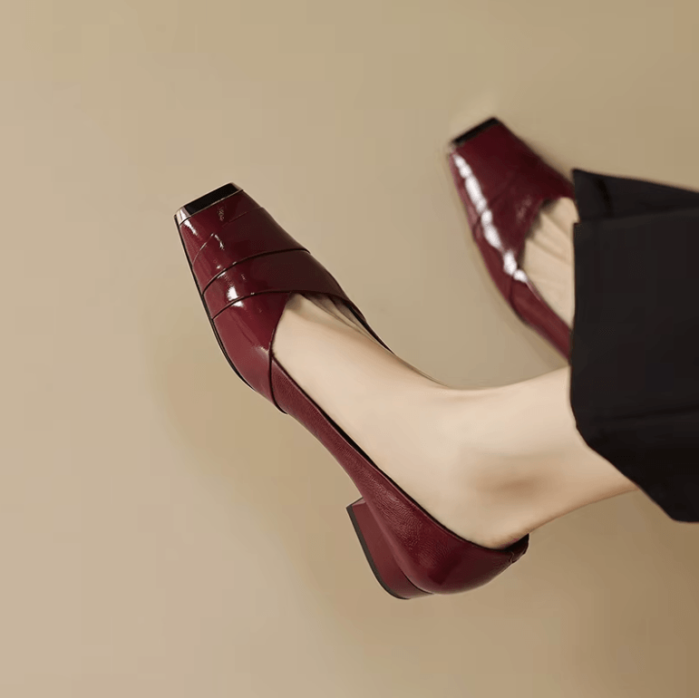 USS Shoes Scarlet Women's Leather Dress Square Toe Pumps