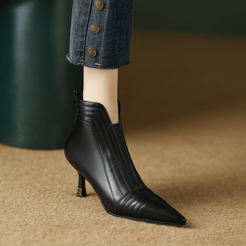 USS Shoes Silvestre Women's Pointed Toe Full Genuine Leather Ankle Boots