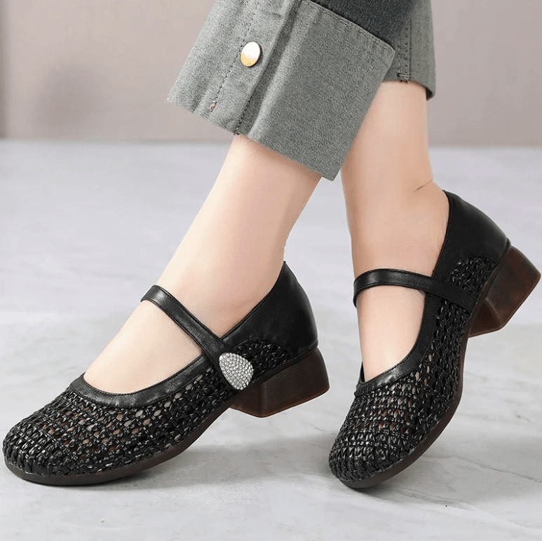 USS Shoes Yexy Women's Leather Casual Hollow Breathable Sandals