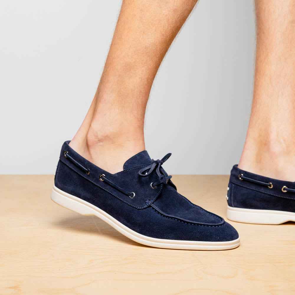 16-675-NVY VENICE Italian Sueded Goatskin Boat Shoes, Navy