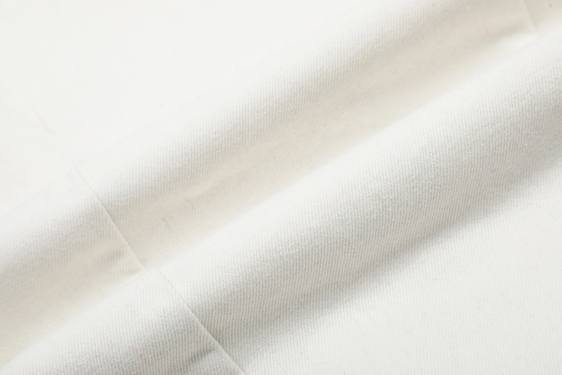 Clean Fit | White Baggy Pants - Luxuryurbanwear