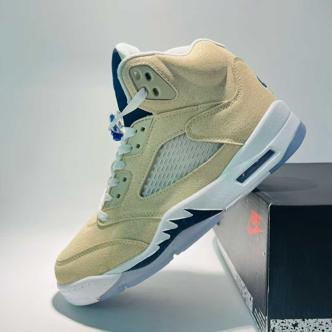 Air Jordan 5 Retro HQ7978 005