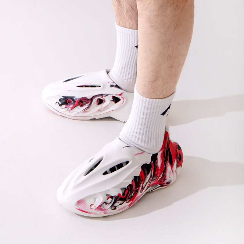 Legionary Leaps' T84 Foam Runners - Luxuryurbanwear