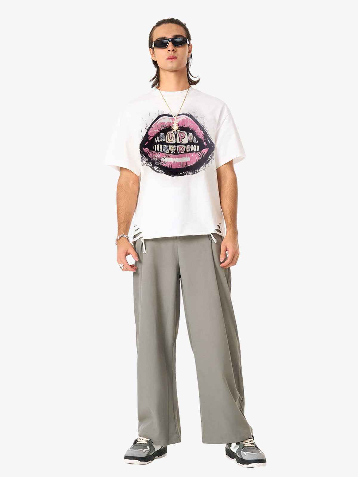 Retro Letter Lip Graphic T-Shirt
