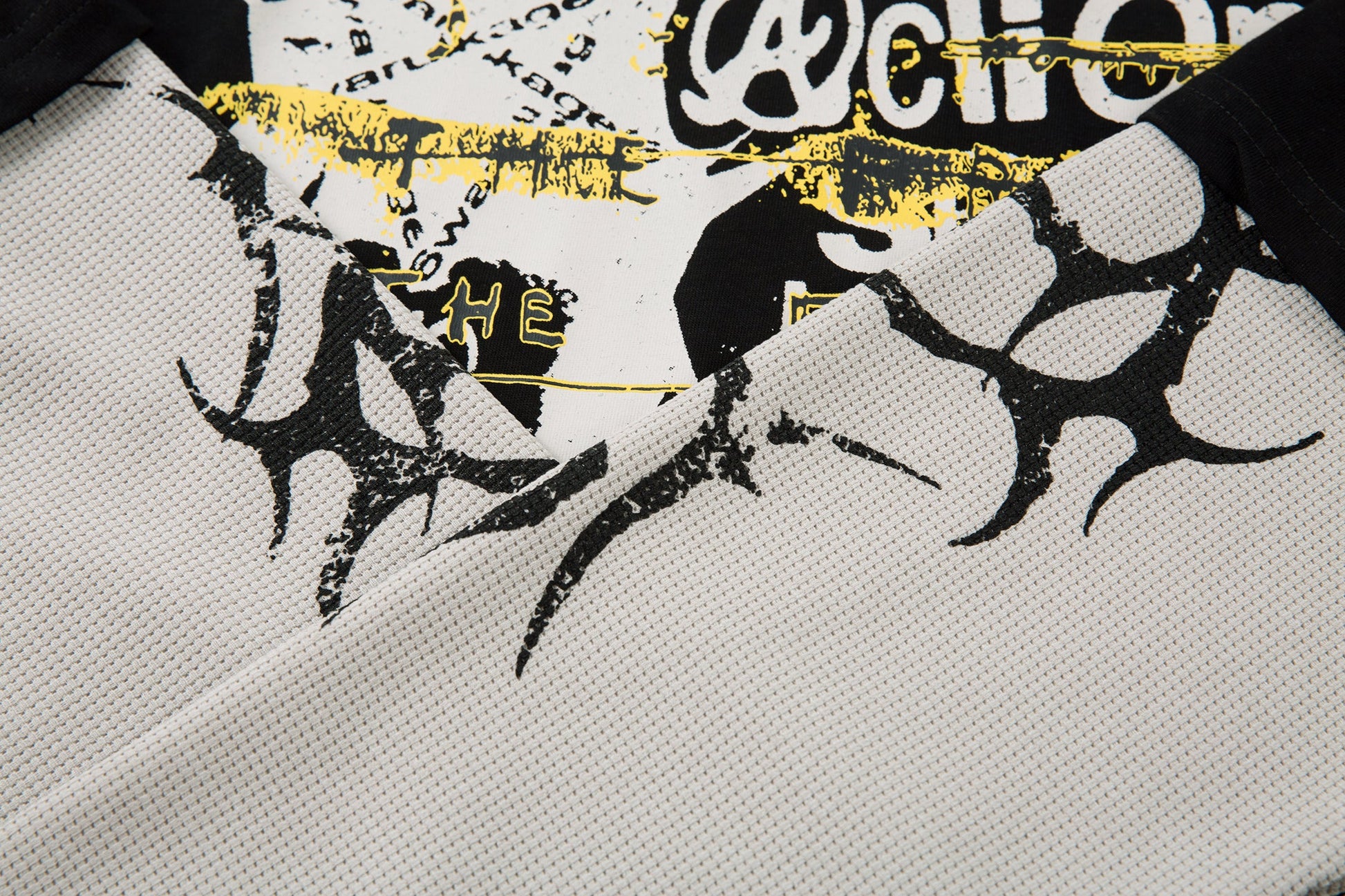 Street Graffiti Style | Layered Sweatshirt - Luxuryurbanwear