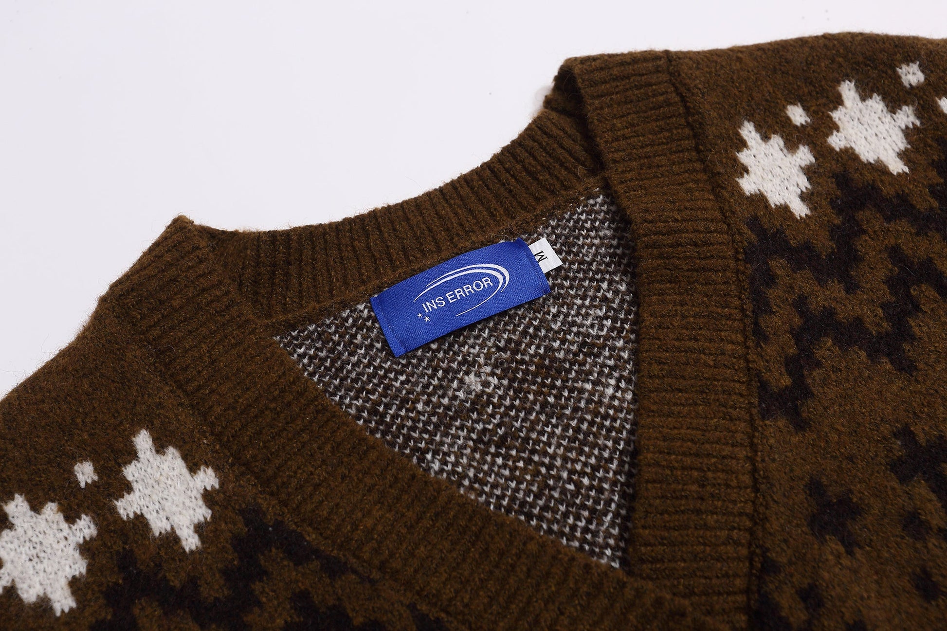 Snow Pup | Playful Pup Print Knit Cardigan - Luxuryurbanwear