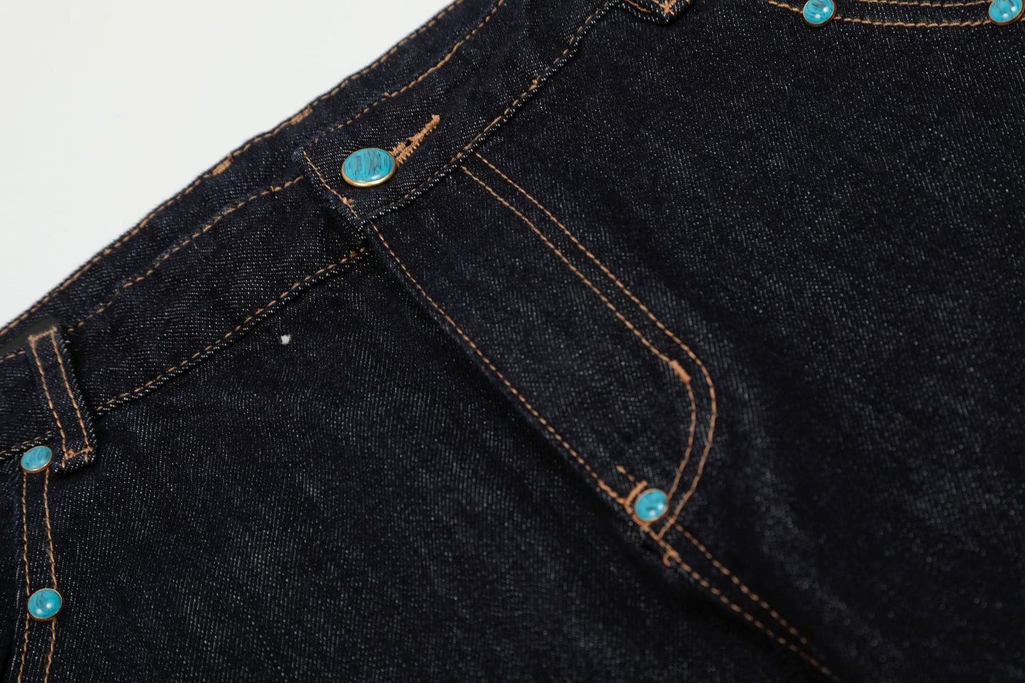 Baggy Barrel | Rivet Raw Jeans - Luxuryurbanwear
