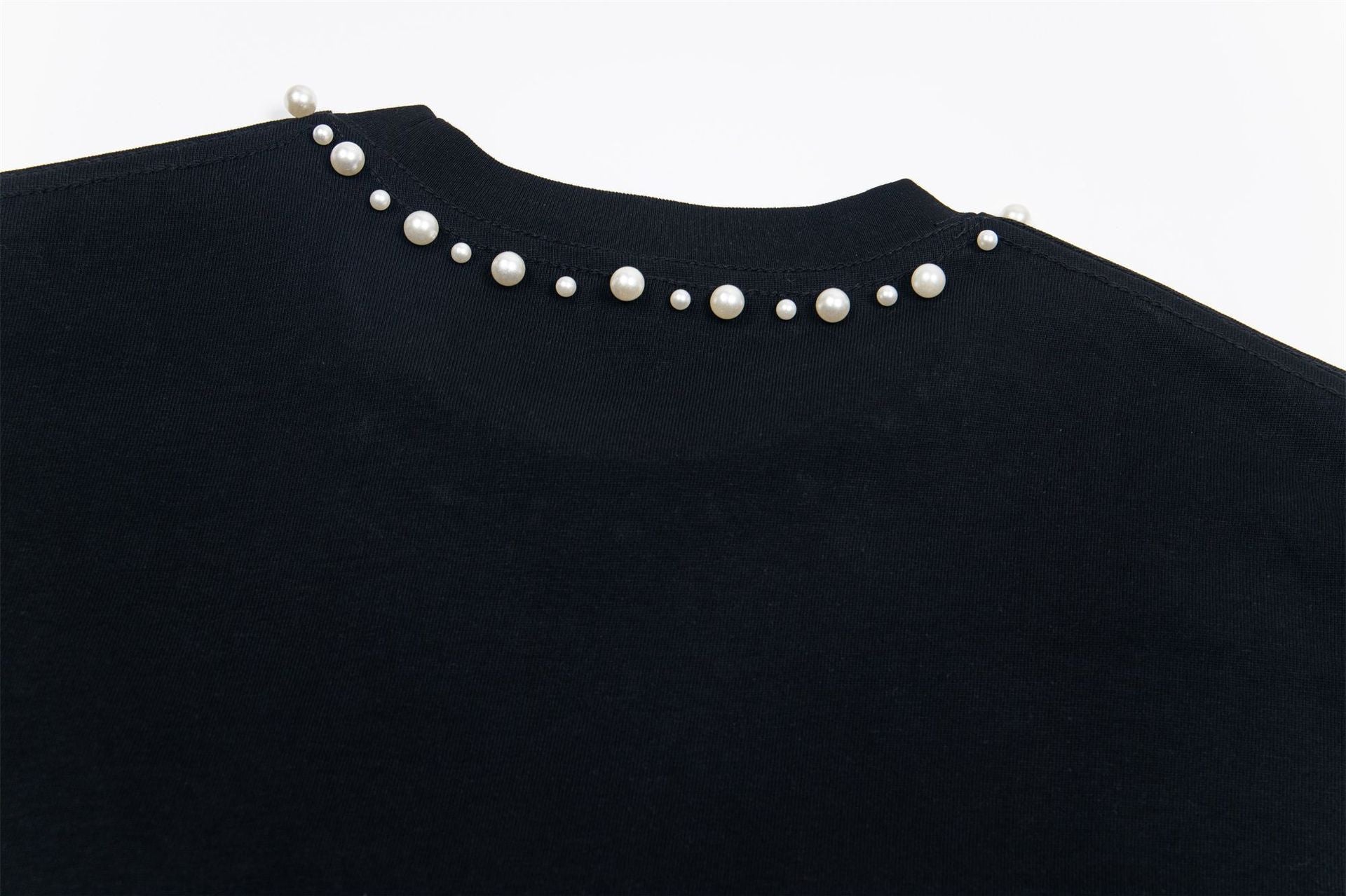 Pearl Studded | Hip Hop T-shirt - Luxuryurbanwear