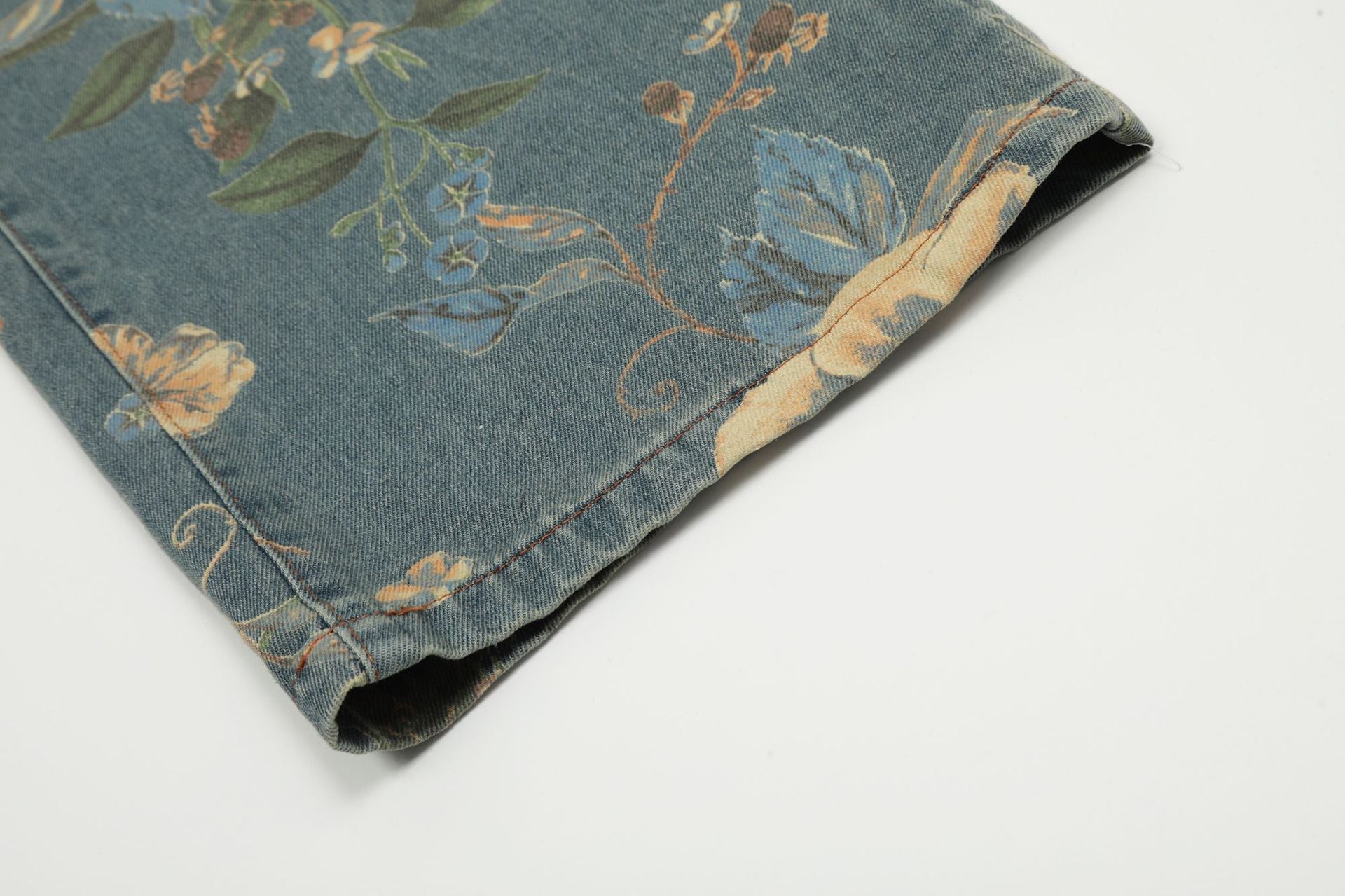 Floral Vintage Print | Carpenter Jeans - Luxuryurbanwear