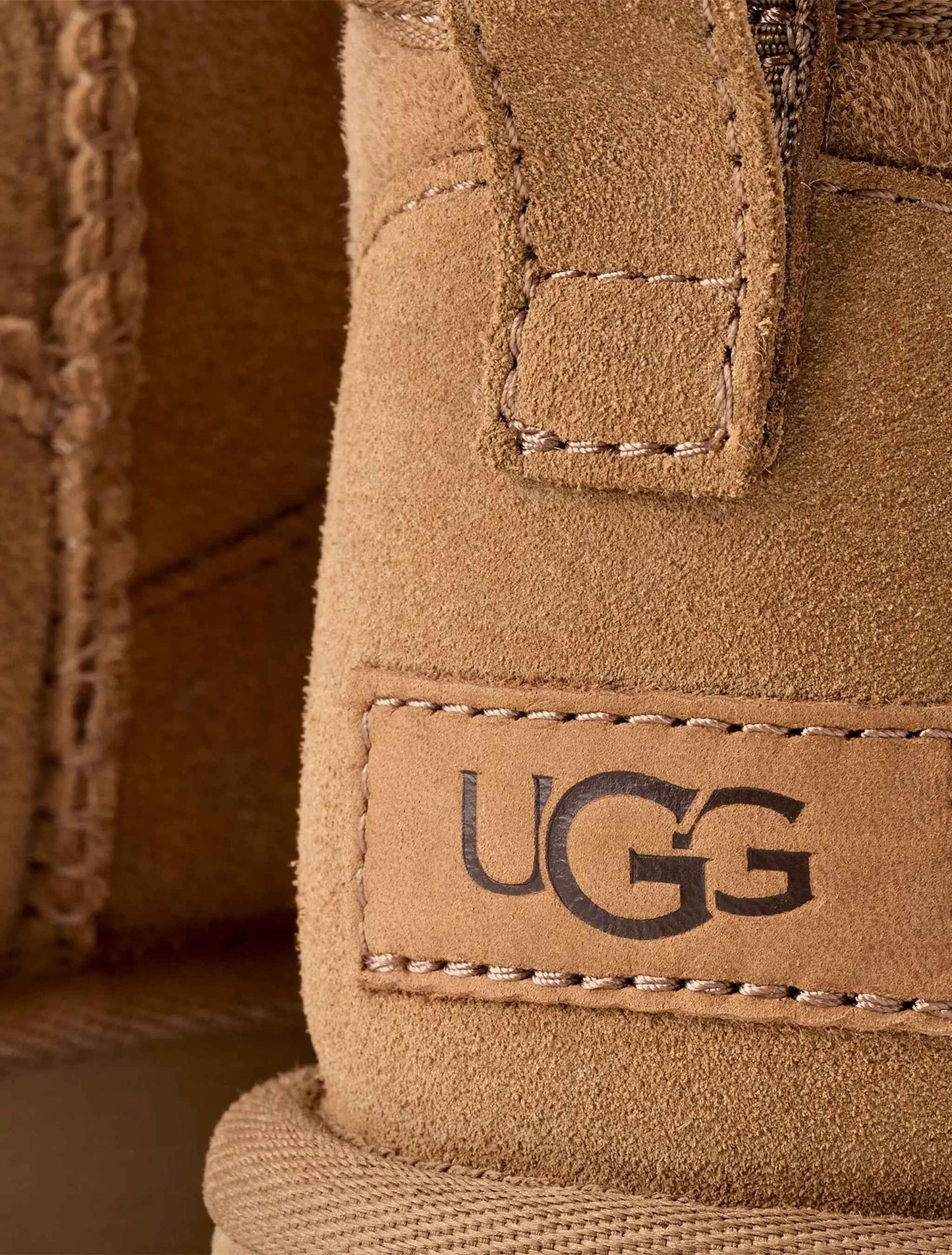 UGG Womens Classic Ultra Mini - Chestnut