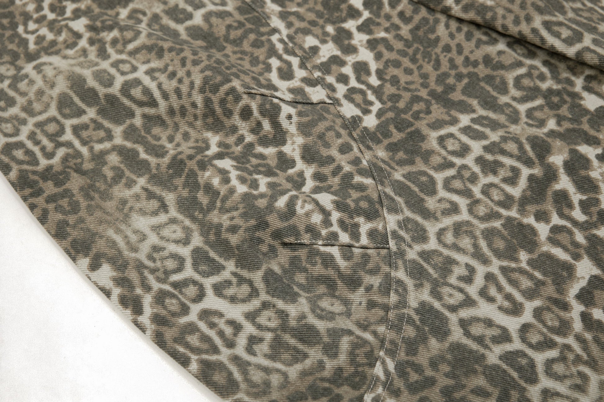 Leopard Print Baggy Jeans - Rockstar Aesthetic Streetwear Denim | LuxuryUrbanwear - Luxuryurbanwear