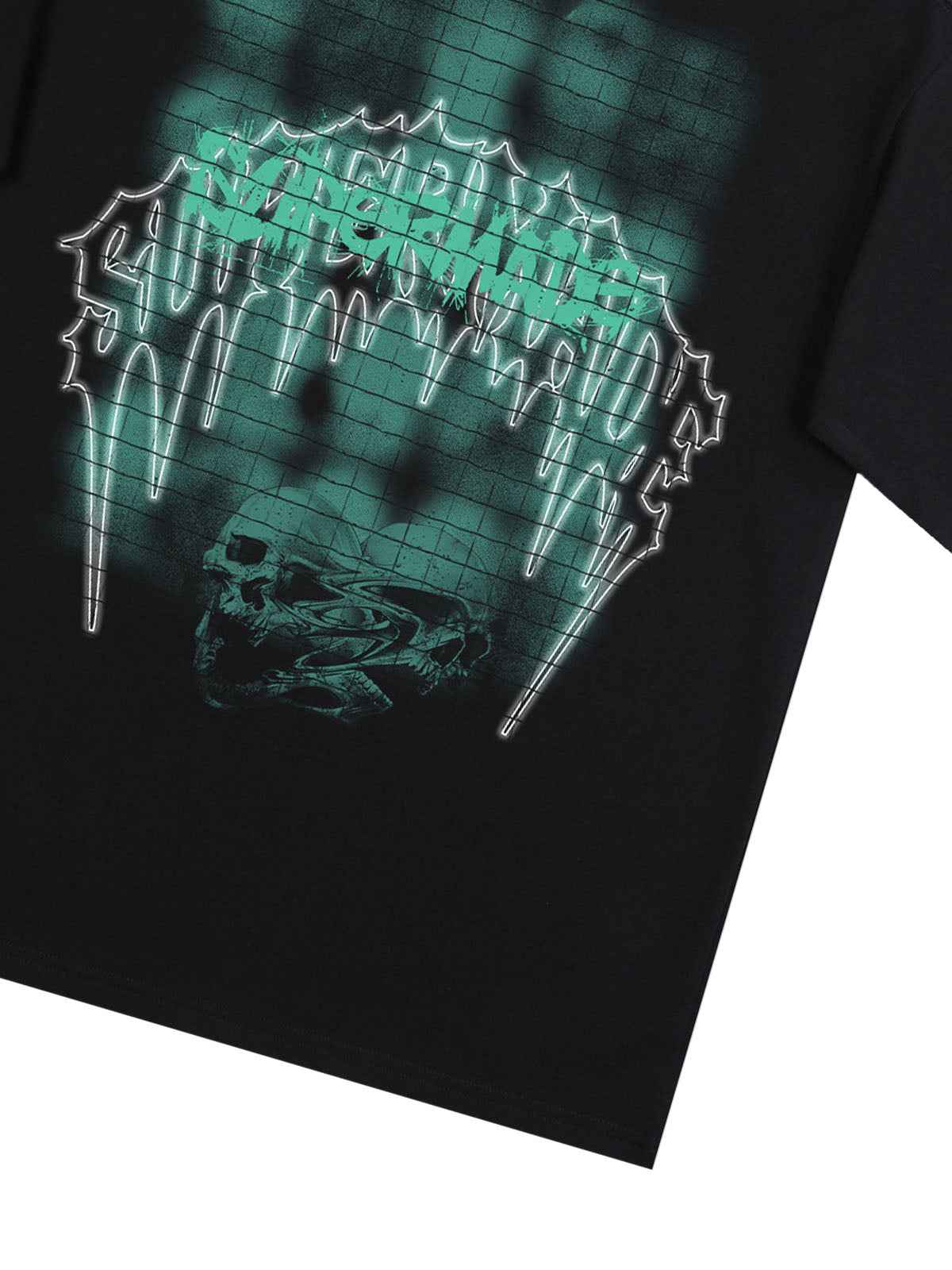 Dark Grid Skull Graphic T-Shirt