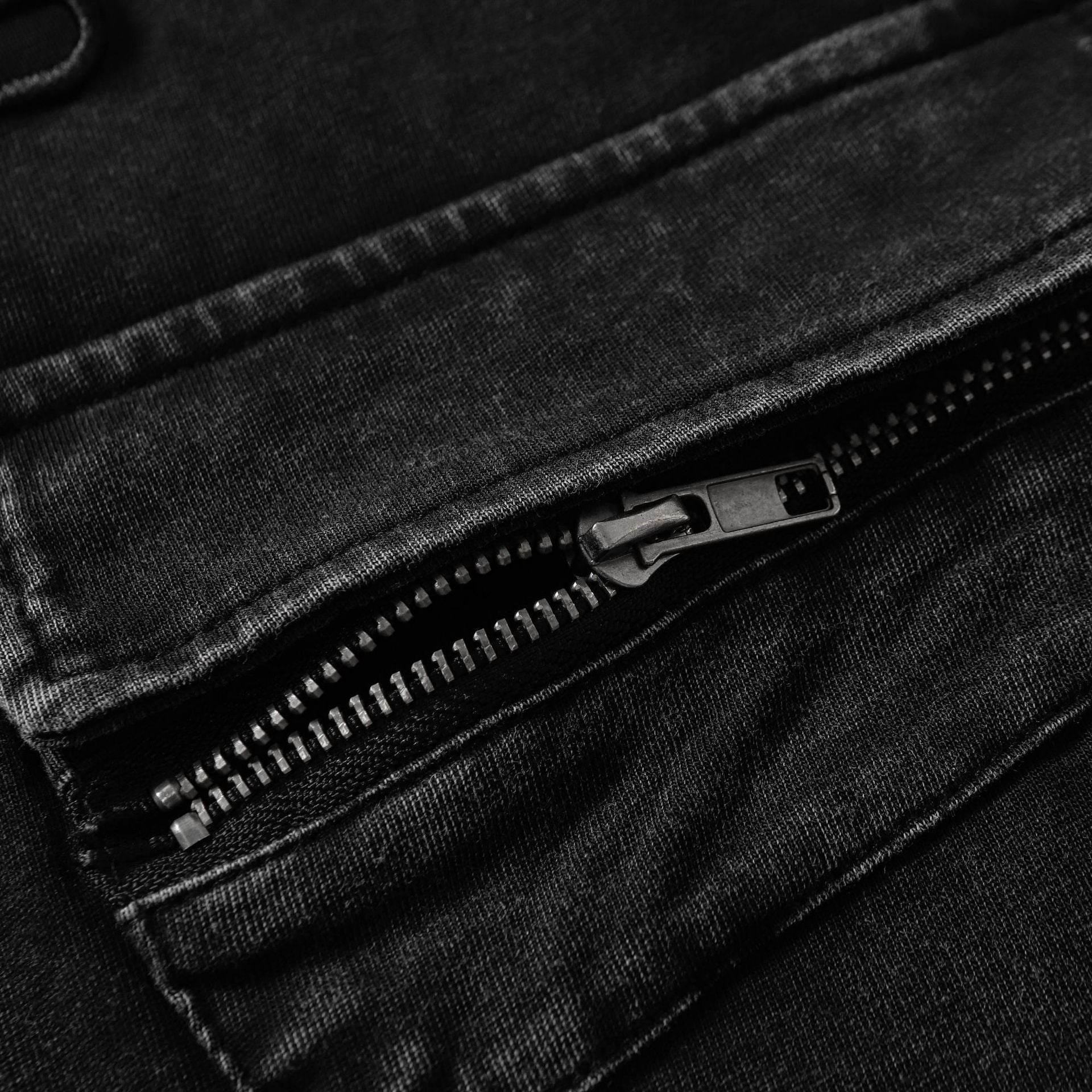 Utility Pocke Washed T-Shirt - Heavyweight Industrial Pocket Tee | LuxuryUrbanwear - Luxuryurbanwear