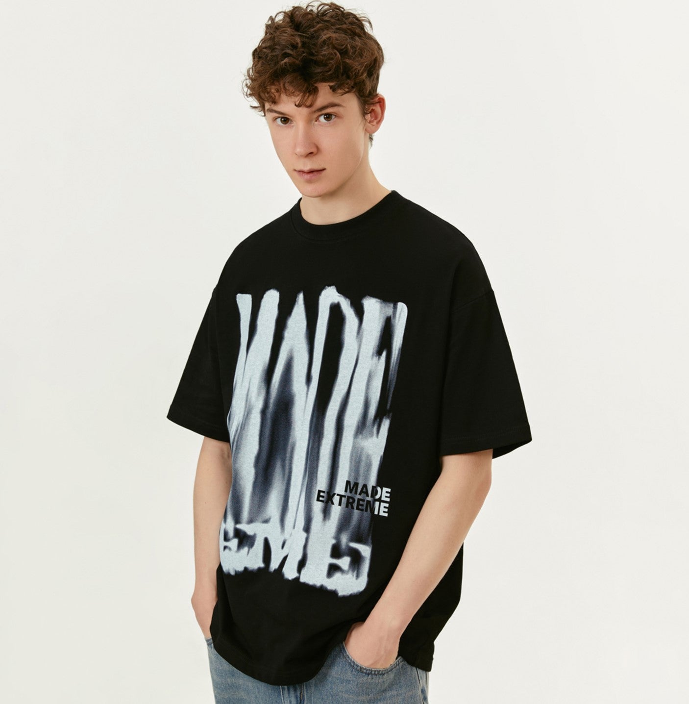 MADE | Graphic T-shirt - Luxuryurbanwear