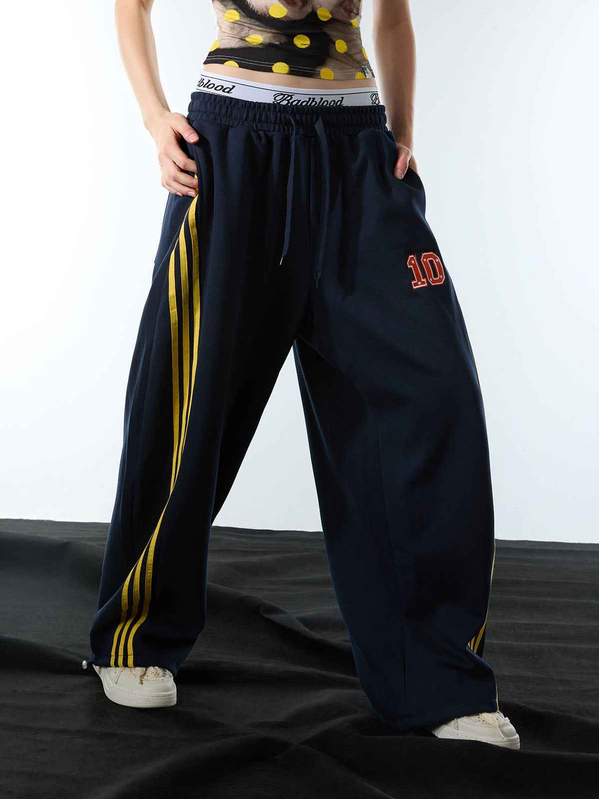 Fleece Vintage Side Stripe Drape Paratrooper Machete Wide Leg Pants - 2488