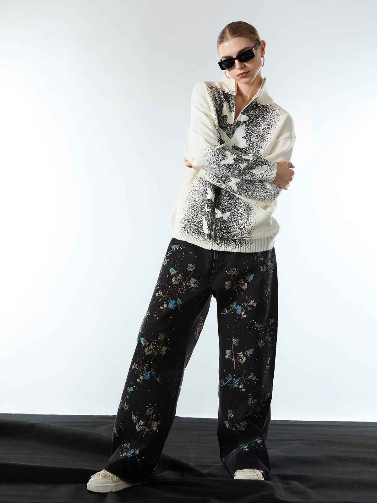 Street Dark Phantom Butterfly Stand-Collar Knit Cardigan Sweater