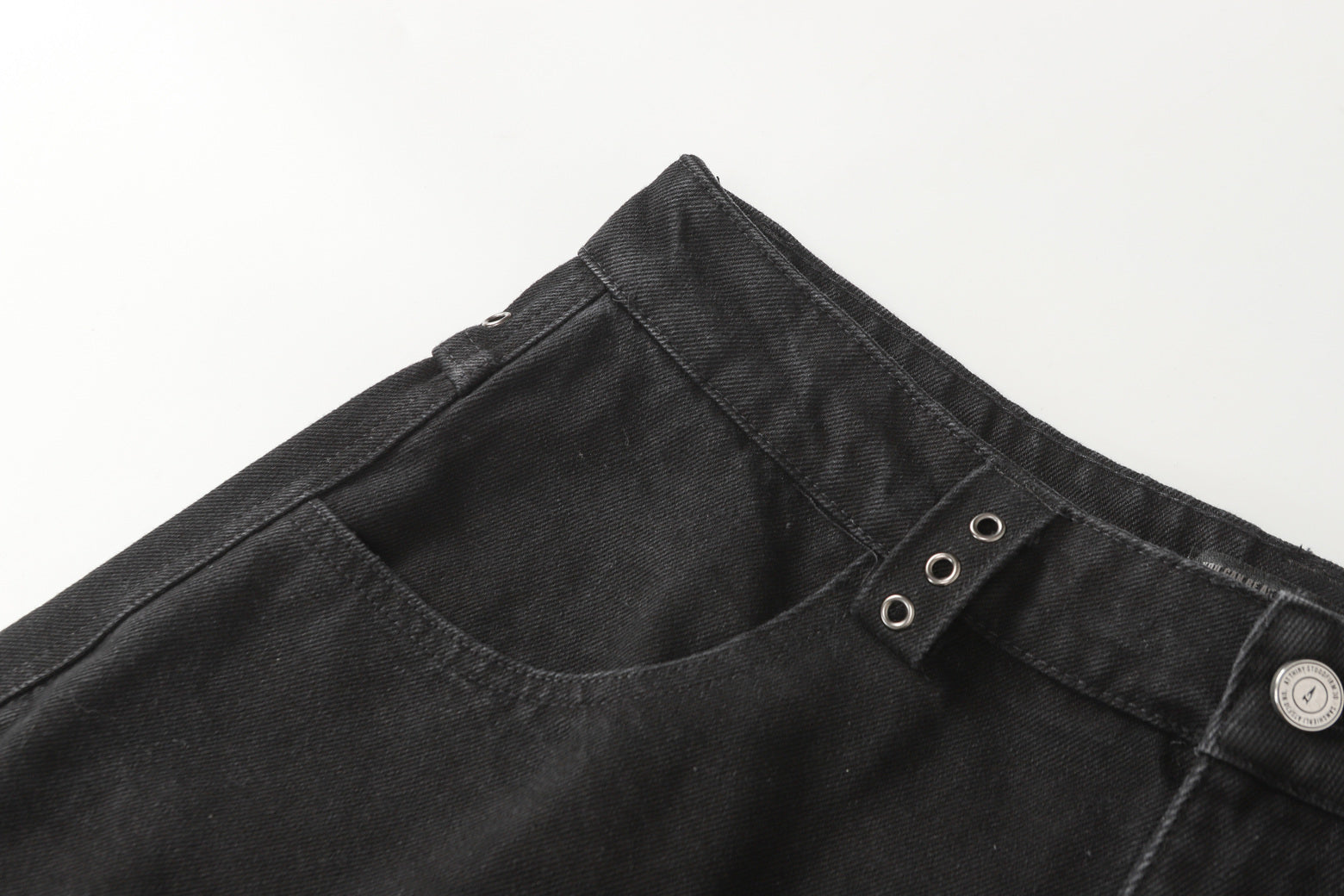 Two-Tone Fade Wash | Wide Jeans - Luxuryurbanwear