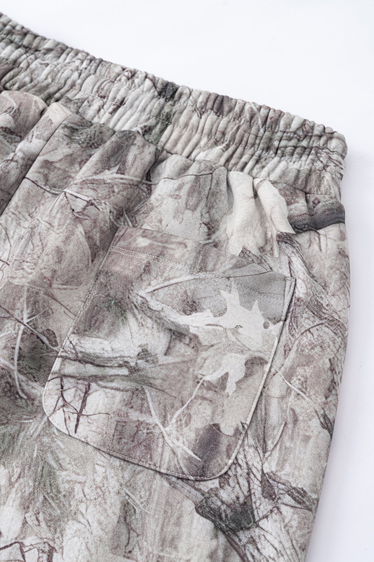 Leaf Camo Pattern | Baggy Pants - Luxuryurbanwear