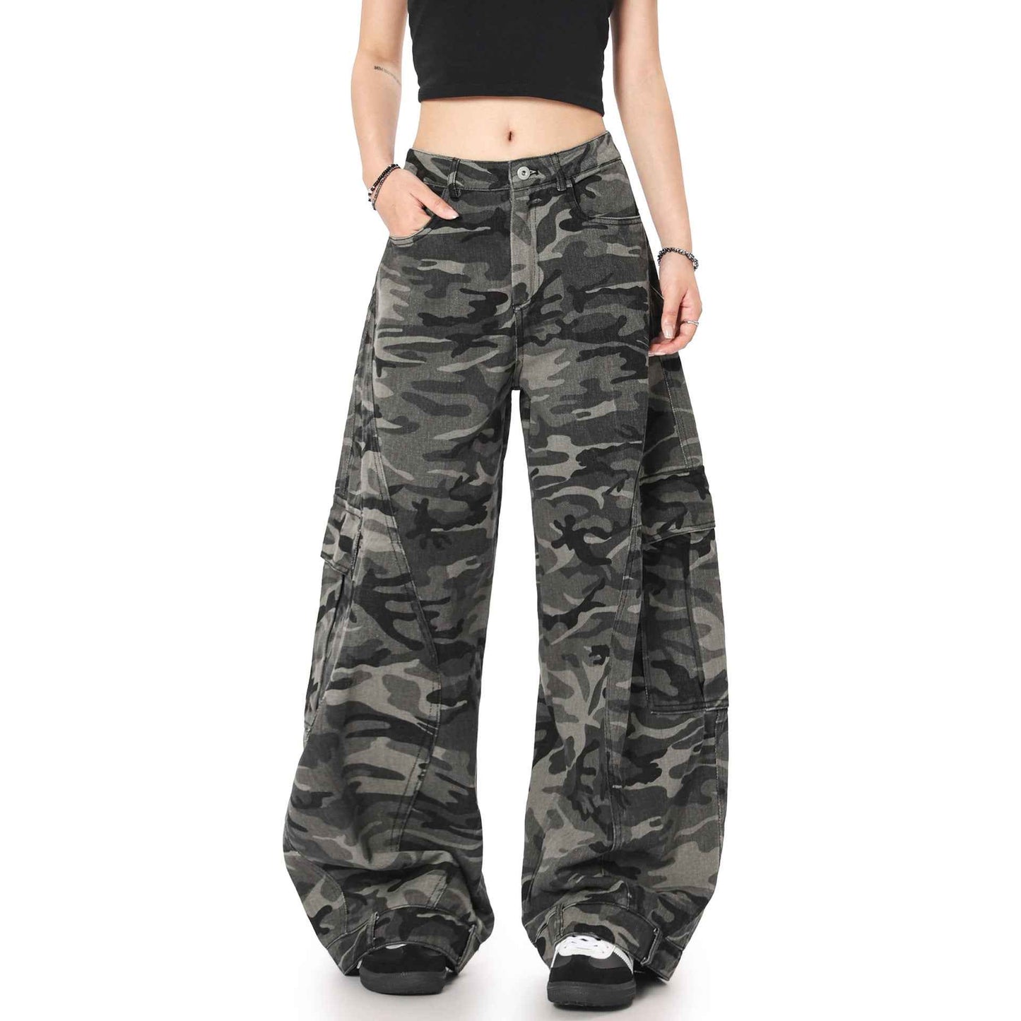 Insulated Streetwear Camouflage Wide Leg Cargo Jeans