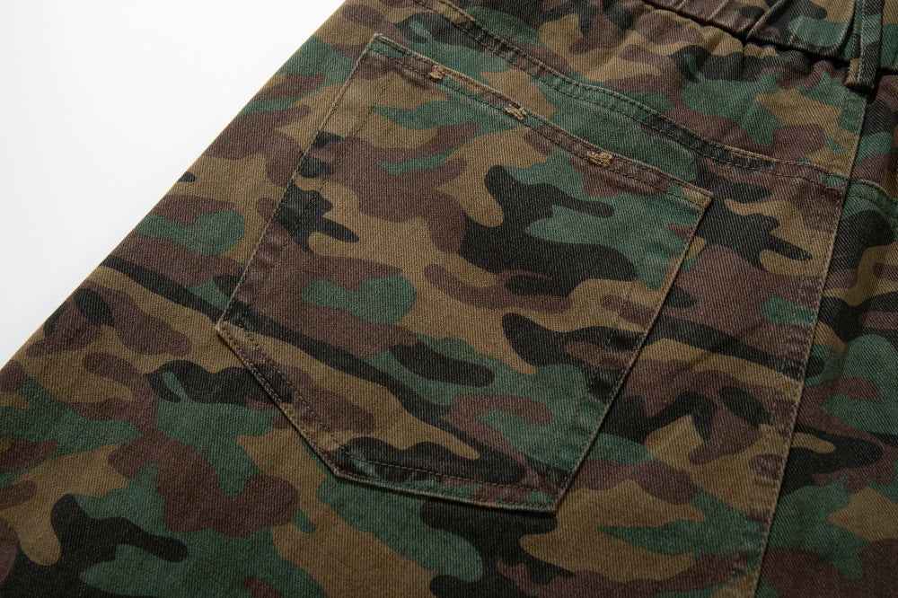 Rugged Loose Camouflage Style Outdoor Mountain Jeans