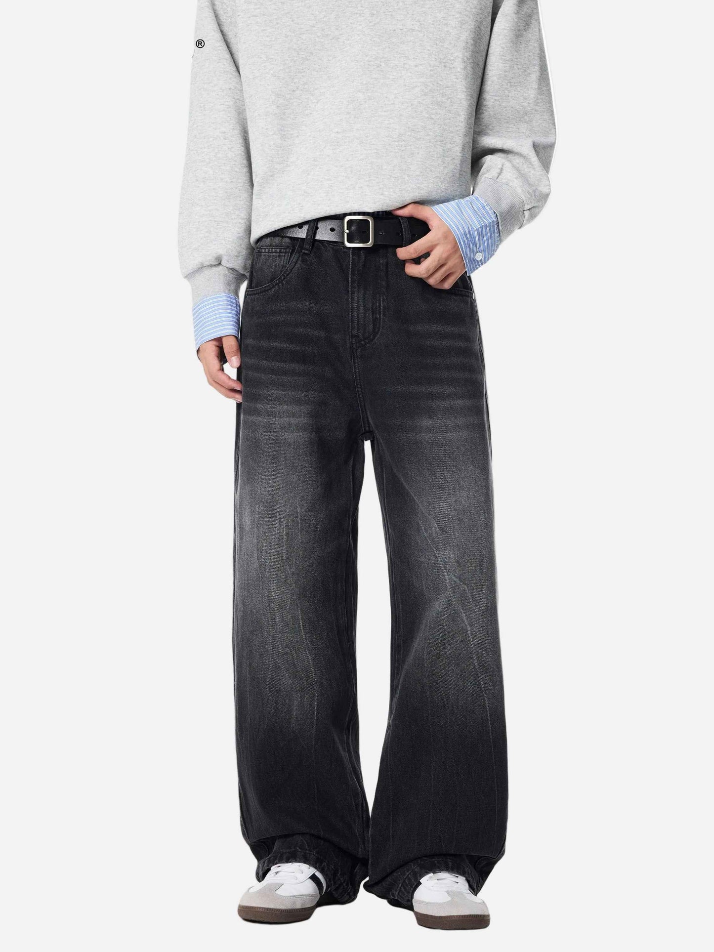 Cleanfit Whiskers Wide Leg Washed Jeans