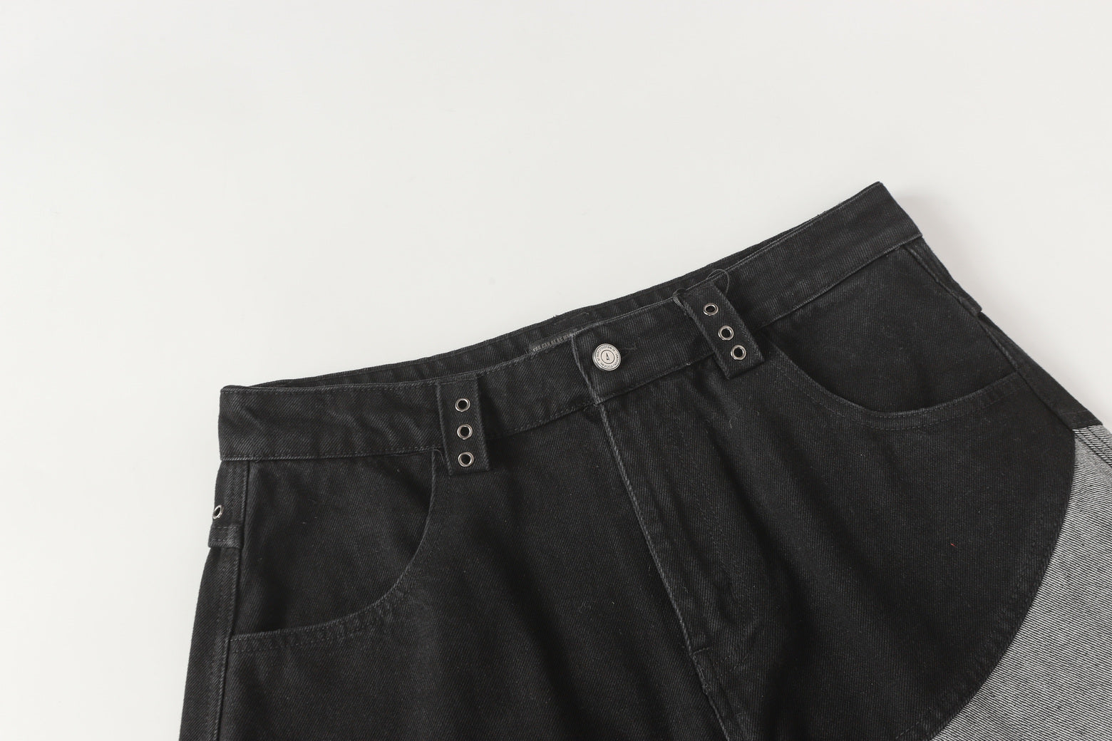 Two-Tone Fade Wash | Wide Jeans - Luxuryurbanwear