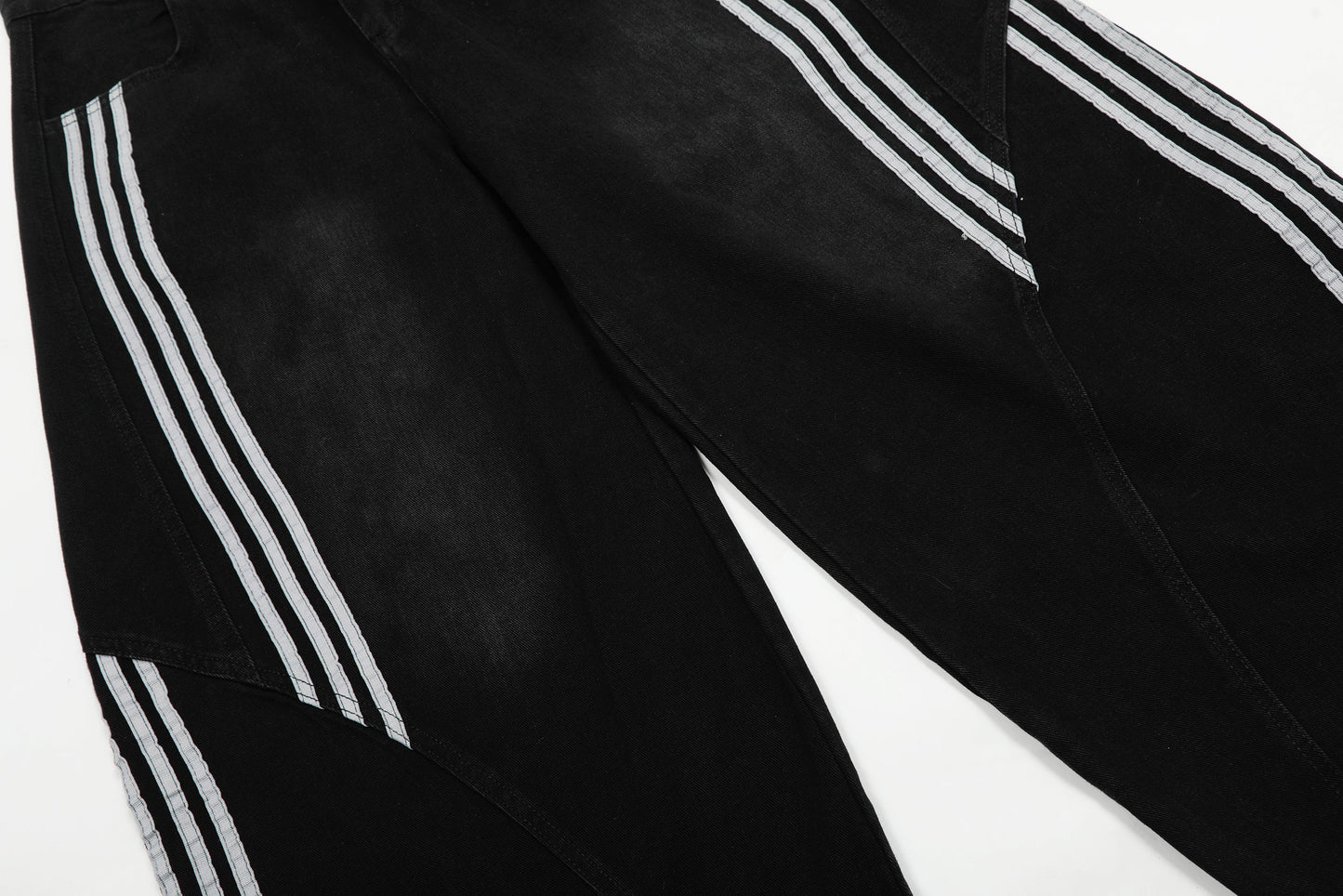 Striped Stitching | Washed Barrel Jeans - Luxuryurbanwear