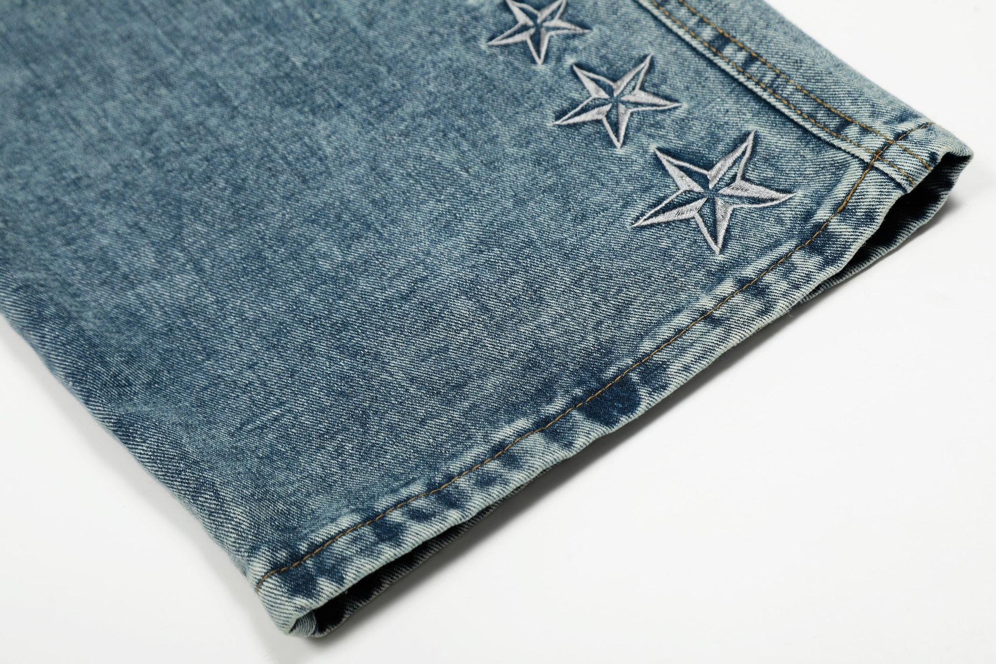 Star Stitching Washed | Wide Jeans - Luxuryurbanwear